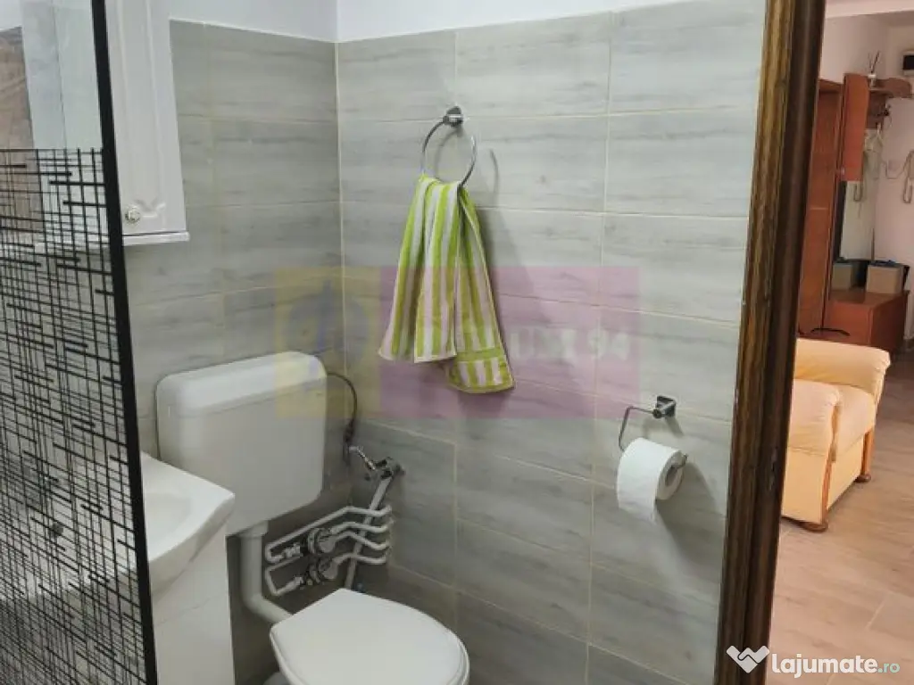 Vanzare apartament in zona Decebal- Calarasilor, metrou m...