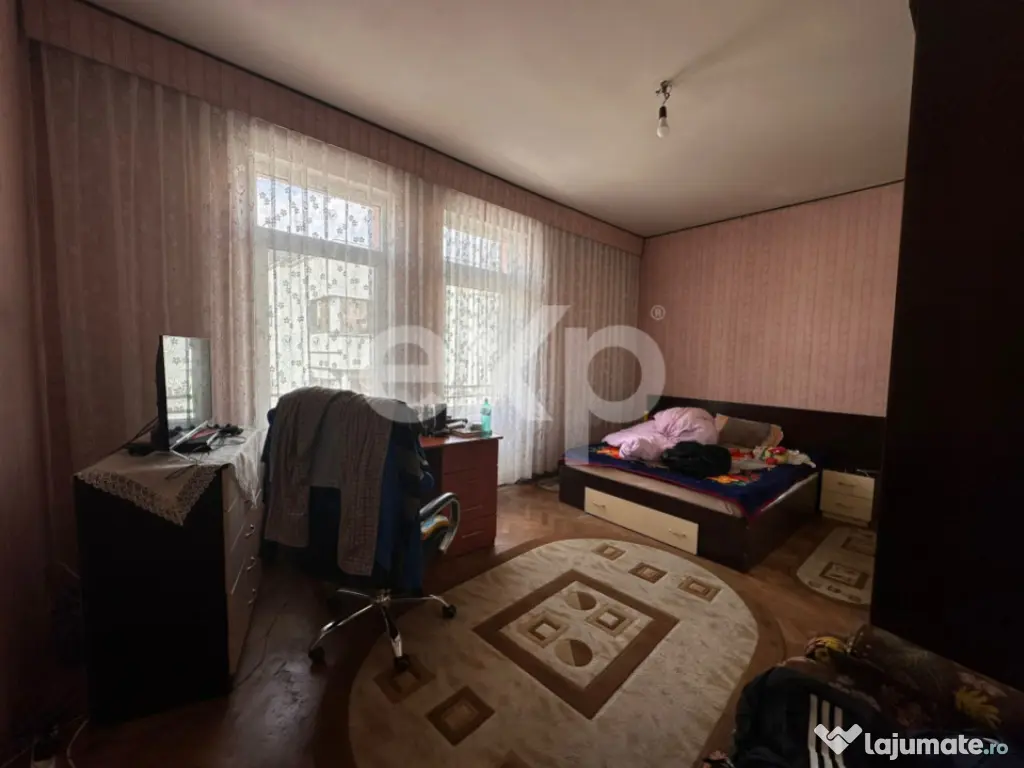 Casa 4 Camere Mosilor/Eminescu 