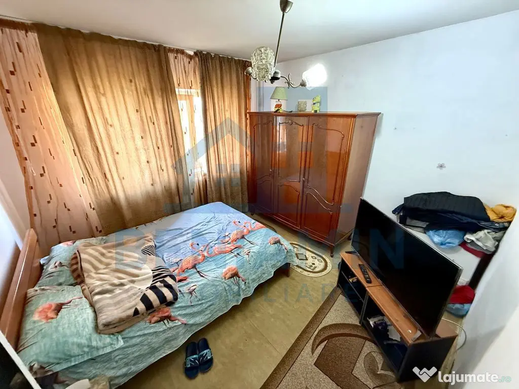 2 decomandate - etaj 3 - 53mp - teava de gaze - 1981 - Ro... 