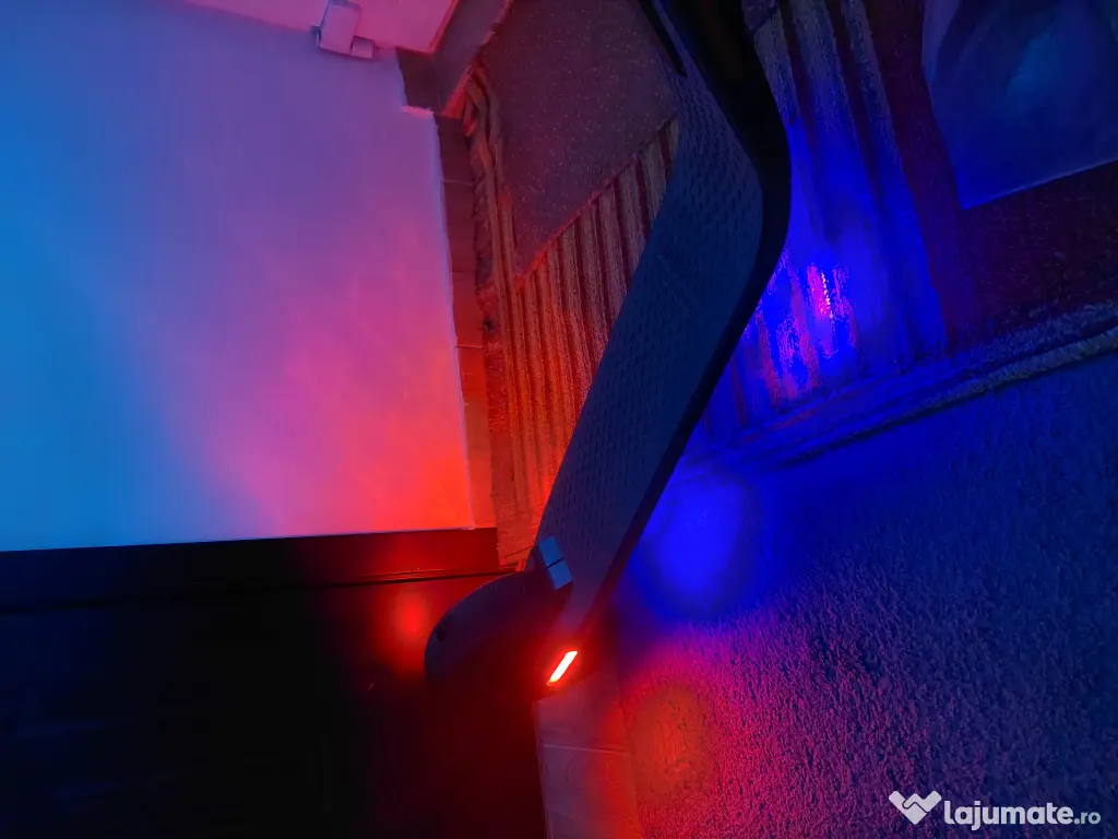 Trotineta Electrica Ninebot KickScooter ES2