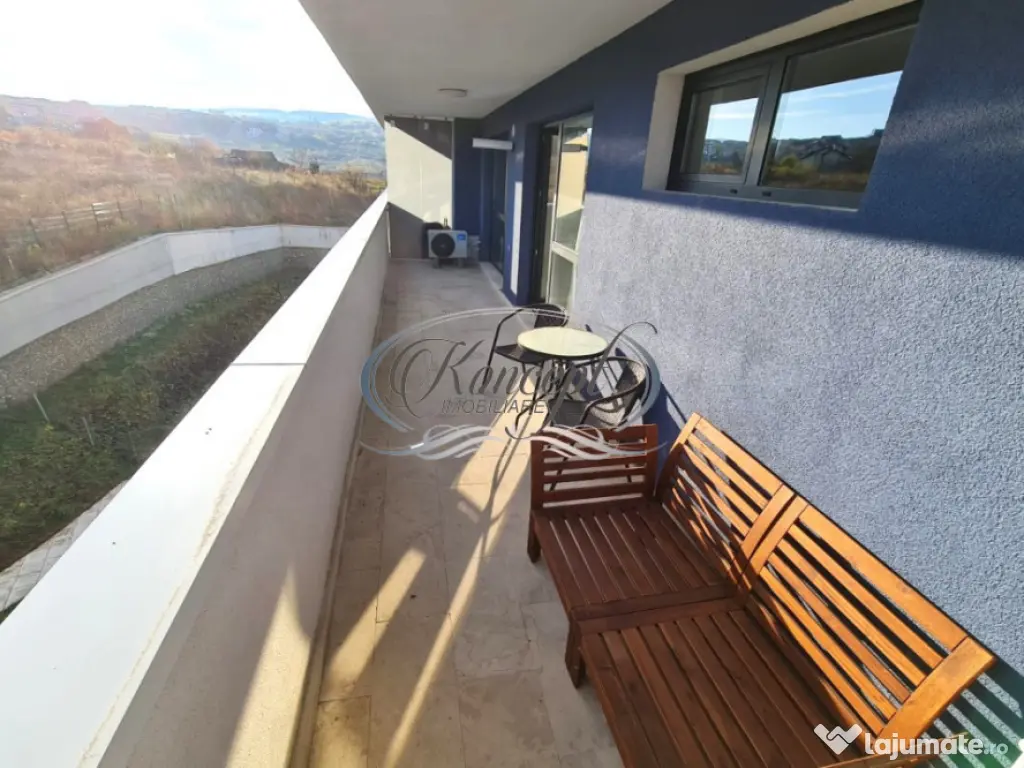 Apartament modern, cu terasa in Wings 