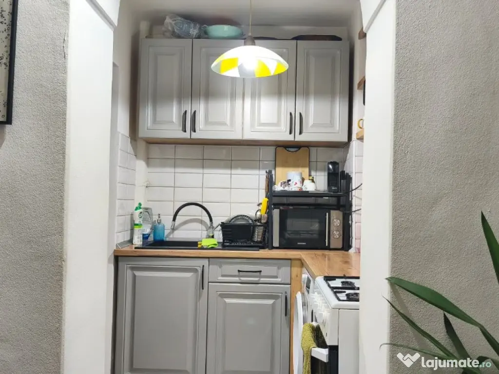 Apartament 2 camere + balcon foarte spatios in Deva, zona Dacia 