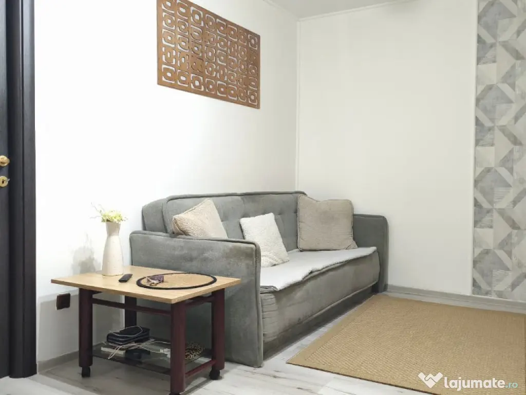 Apartament 2 camere + balcon foarte spatios in Deva, zona Dacia 