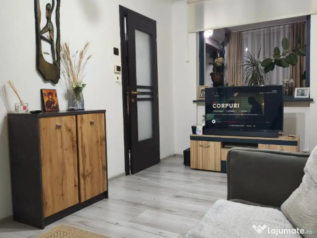 Apartament 2 camere + balcon foarte spatios in Deva, zona Dacia 