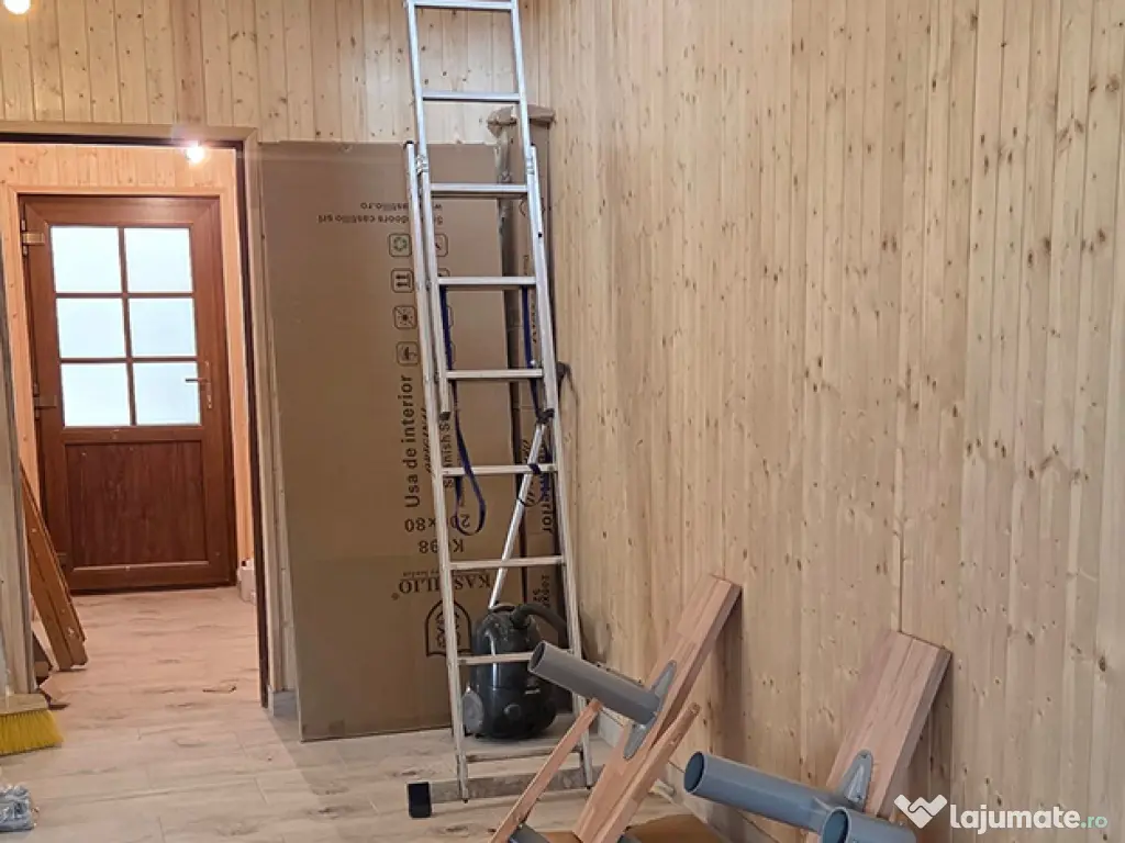 Scara Torino - modulara, lemn fag lacuit + structura metal 