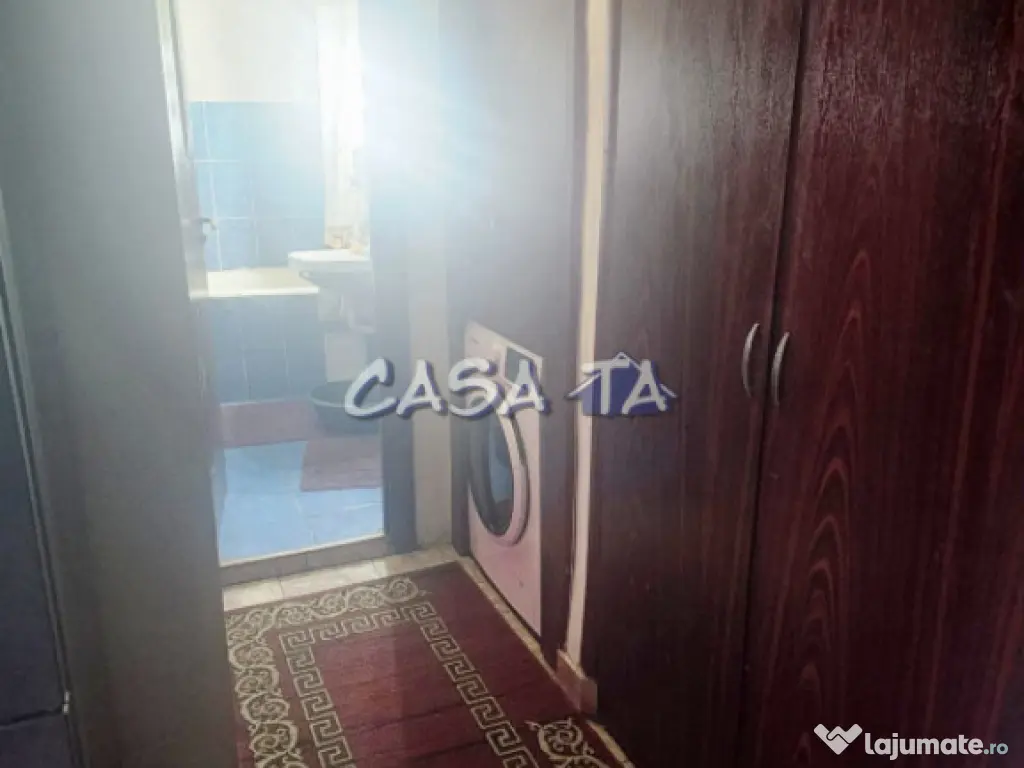 Apartament 2 Camere, Etaj 3, Rovinari 