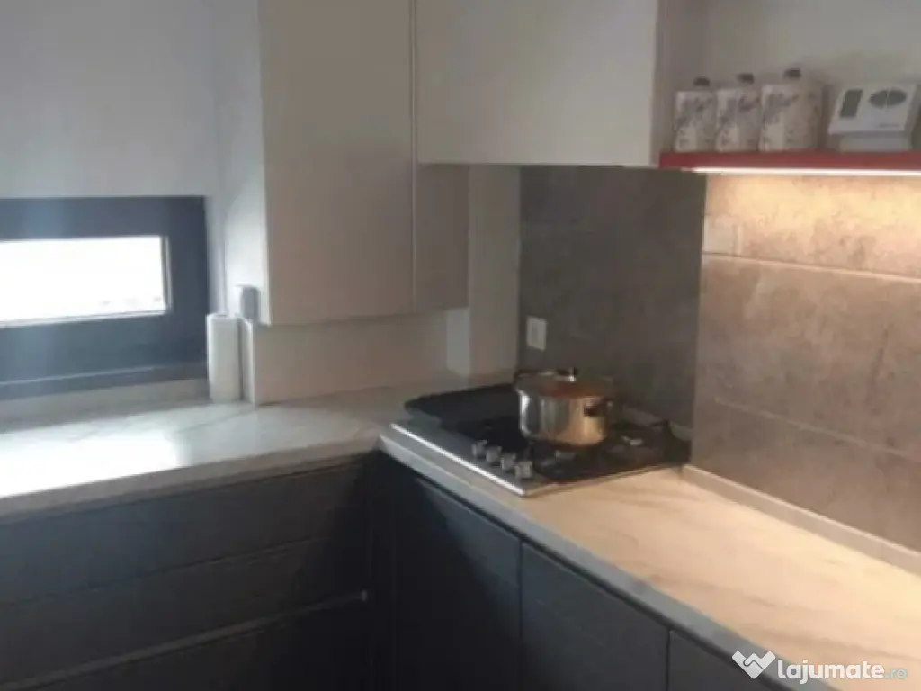 Apartament 2 camere, decomandat - zona Centrul Istoric