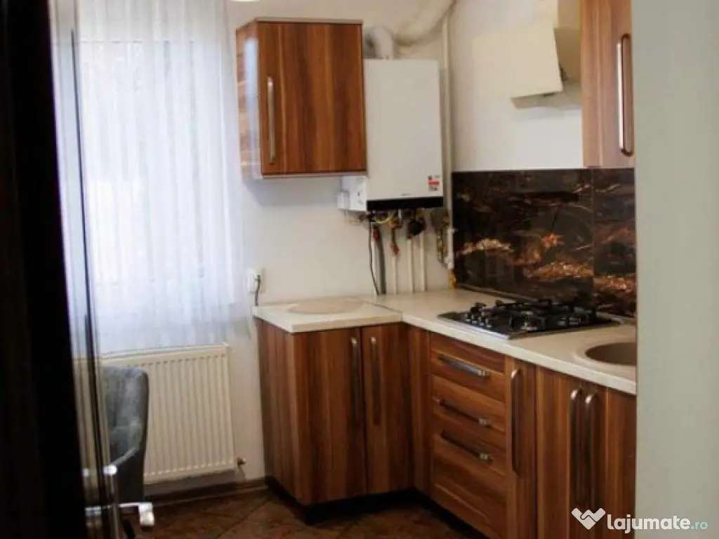 Apartament 2 camere Tractorul -Coresi,mobilat,136000 Euro 