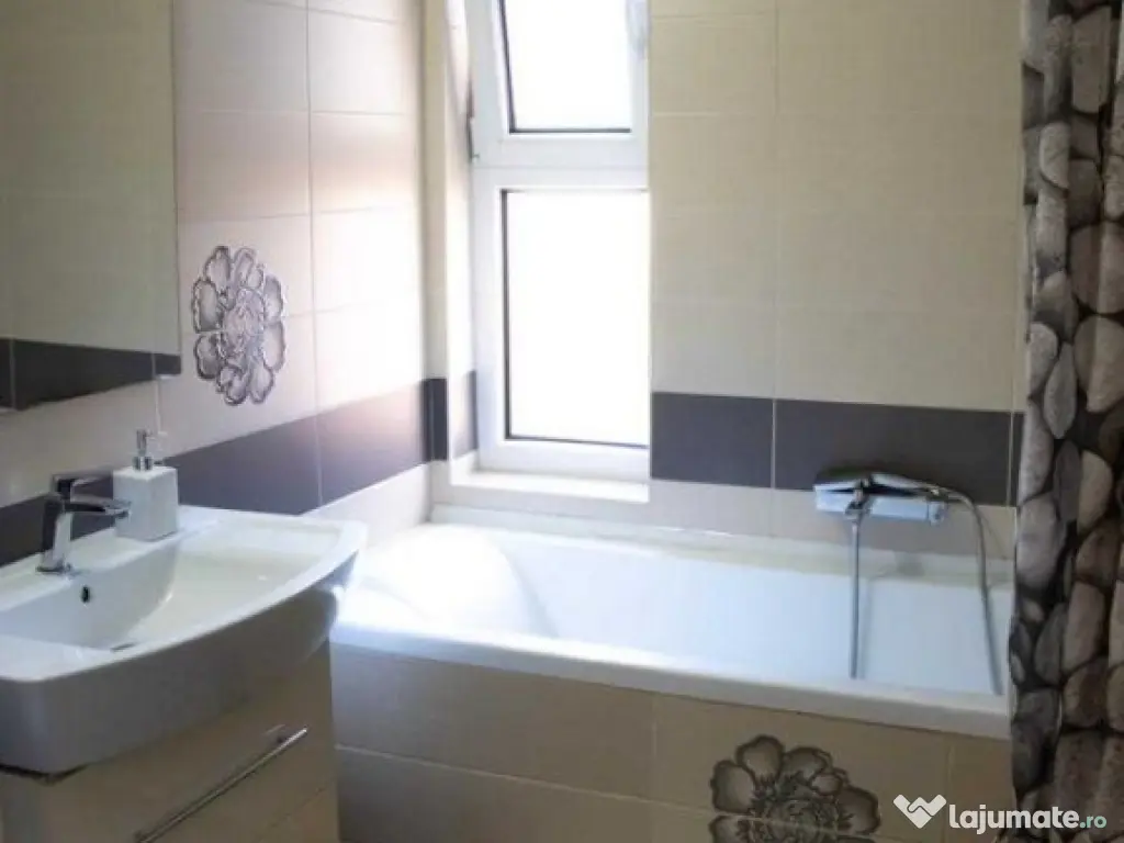 Apartament 2 camere Tractorul -Coresi,mobilat,136000 Euro 