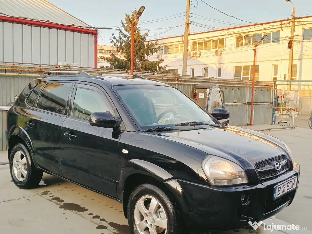Vând Hyundai Tucson benzina 