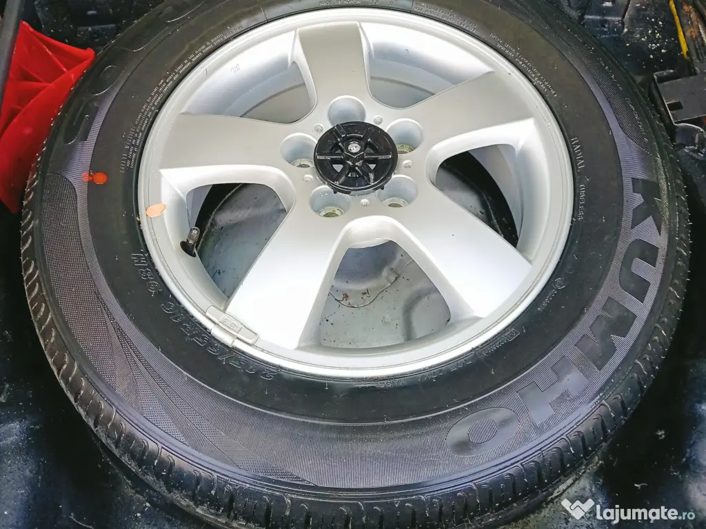 Vând Hyundai Tucson benzina 