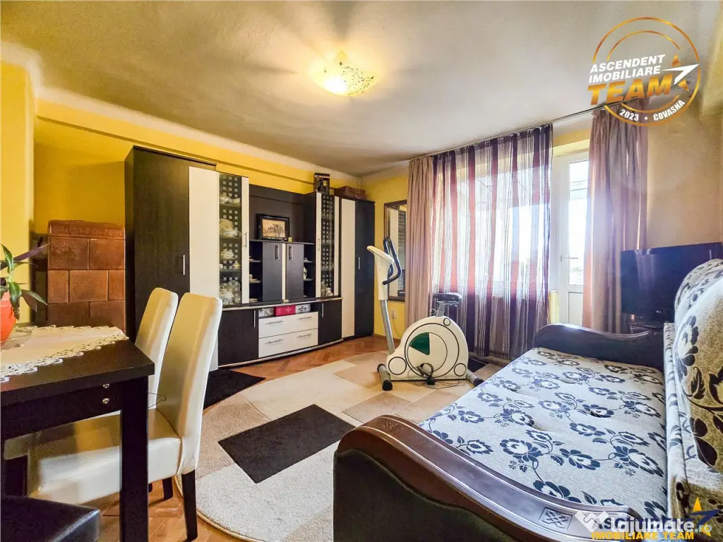Apartament cu 2 camere 