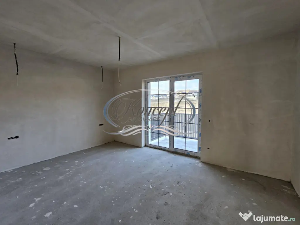 Casa spatioasa cu garaj in Chinteni 