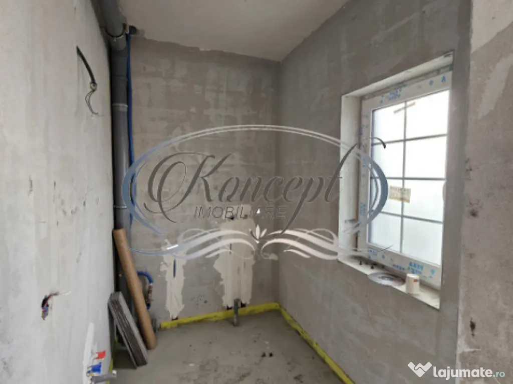 Casa spatioasa cu garaj in Chinteni 