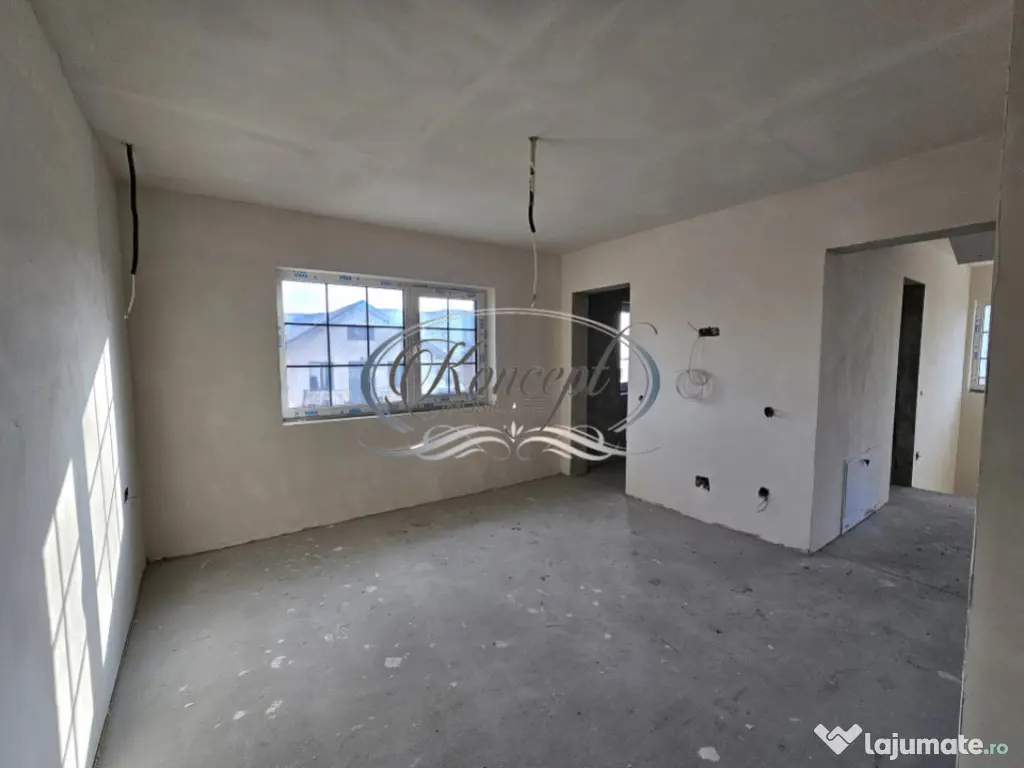 Casa spatioasa cu garaj in Chinteni 