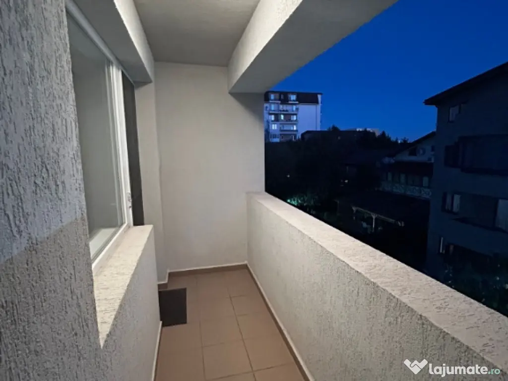 garsoniera de inchiriat 