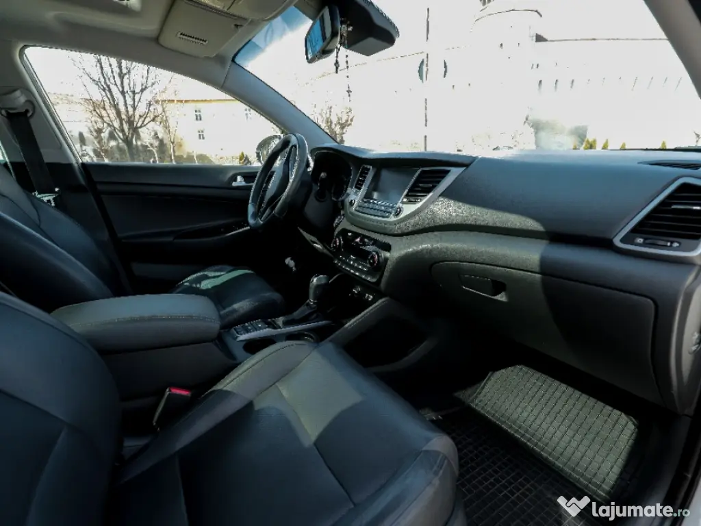 Vând Hyundai Tucson 