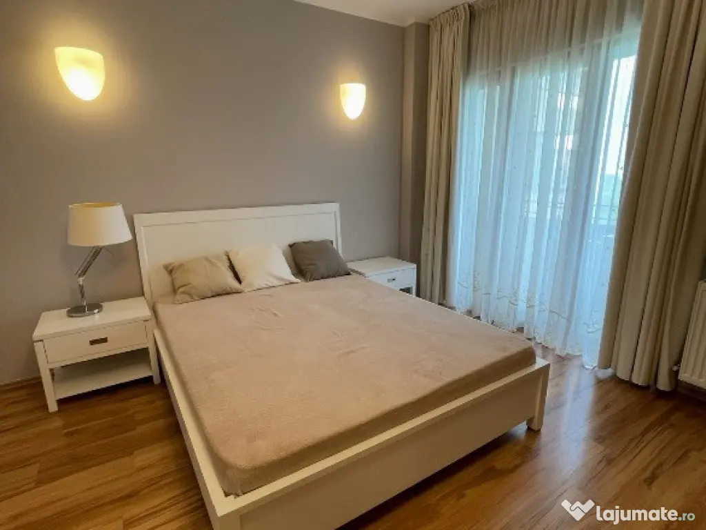 Inchiriez studio dublu vedere Parcul Tineretului, bloc 2008, etaj 7