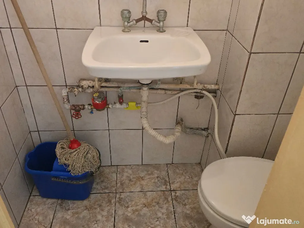 Vand apartament 3 camere Deva, ultracentrală Lido-Casa de Pensii, et 2 