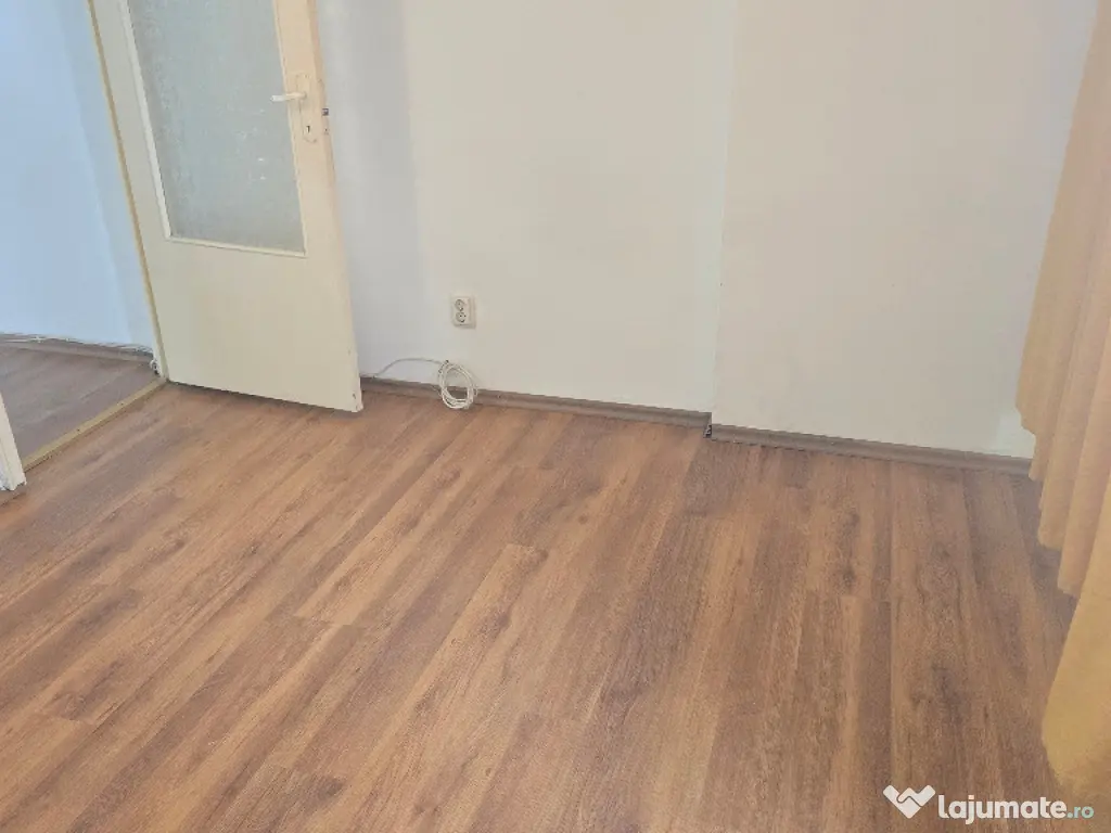Vand apartament 3 camere Deva, ultracentrală Lido-Casa de Pensii, et 2 
