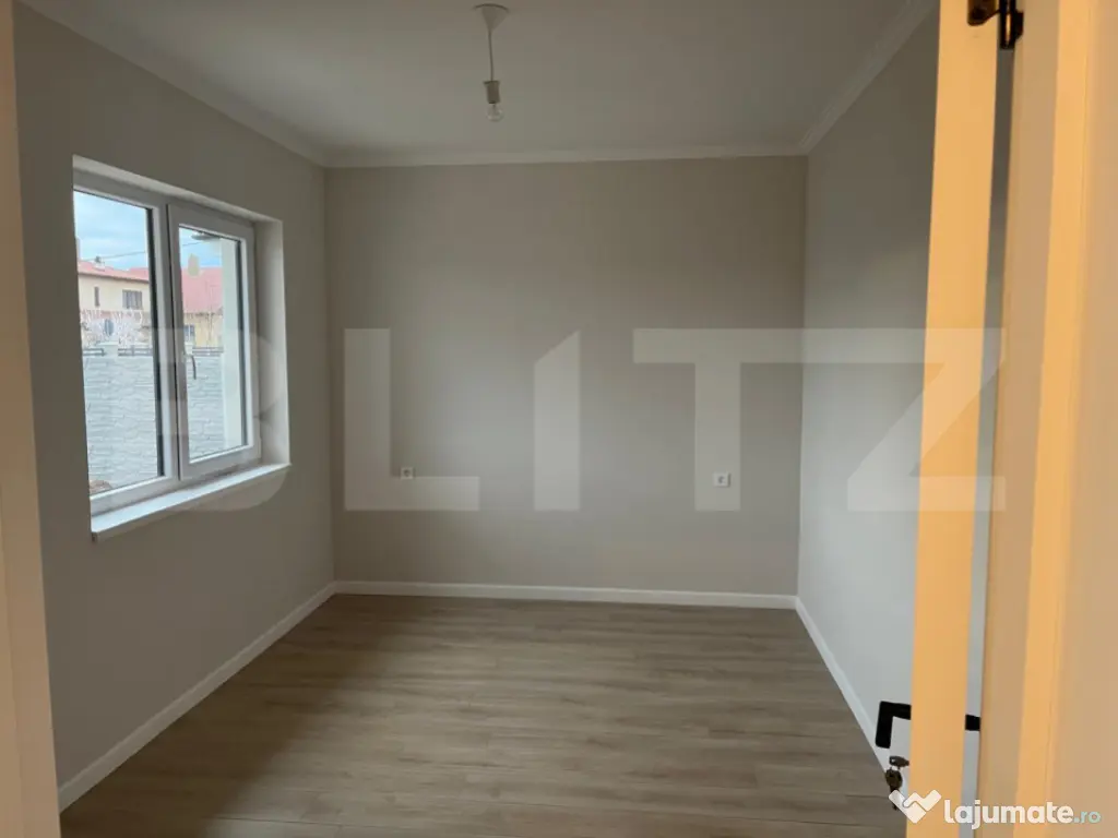 Casa individuala Oradea, zona linistita, cu gard imprejmuire 