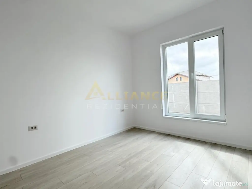 Casa Individuala - 3 camere - 2 bai - 250mp teren 