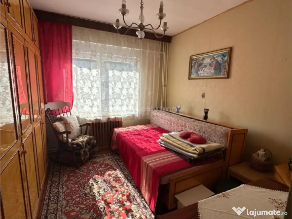 Resita, Apart.3 cam. cf.1.Decom. Ultracentral