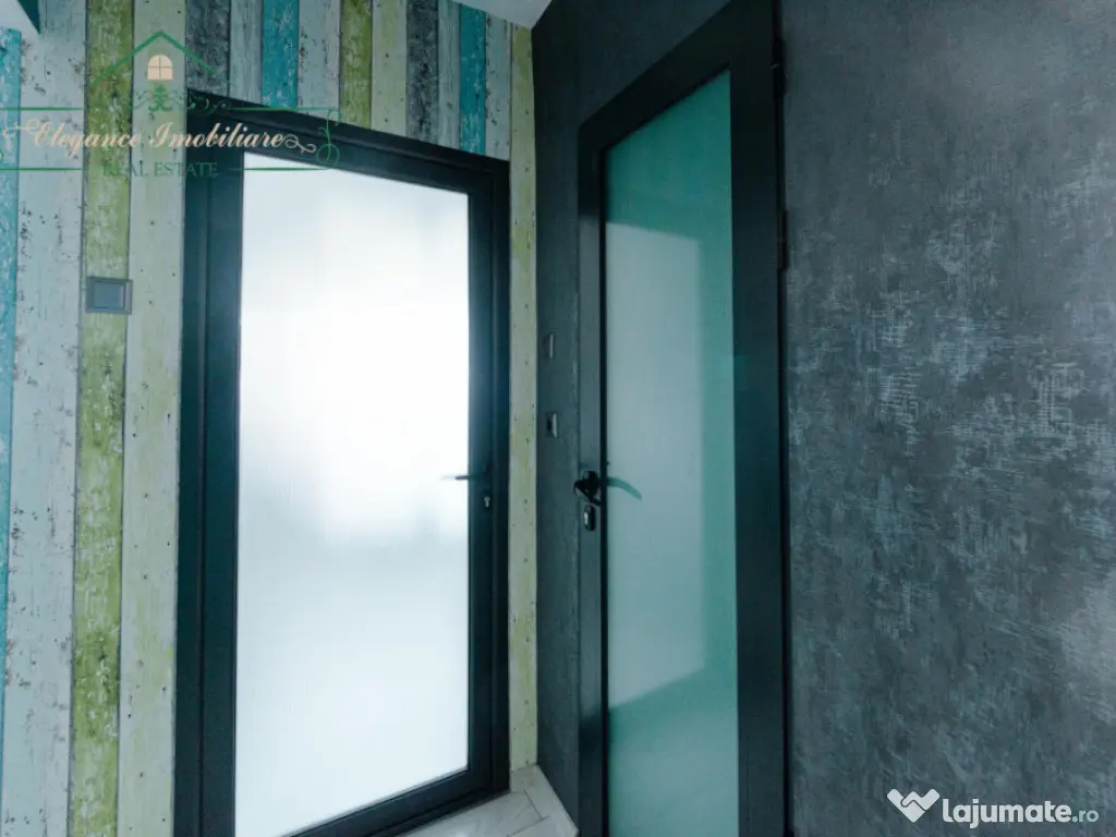 Apartament cu 3 camere , zona Lebăda Arad 