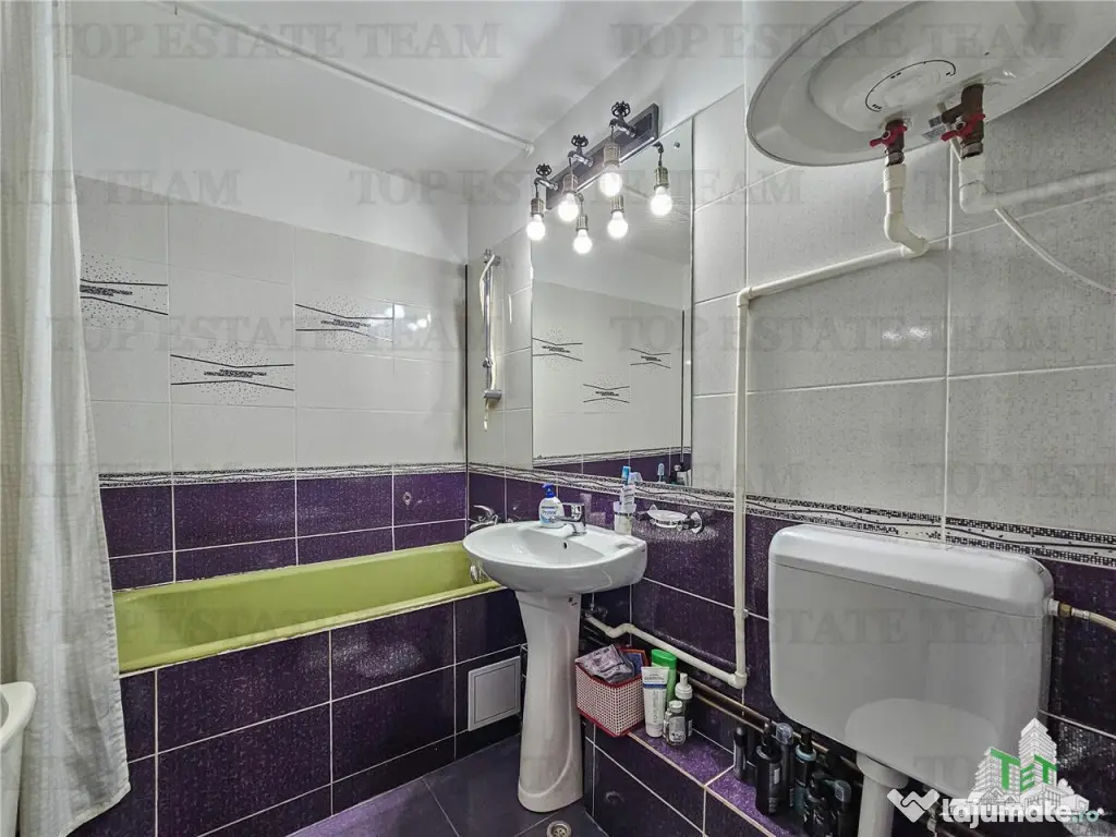 Apartament 3 camere, 2 bai, zona Baicului, an 1985 