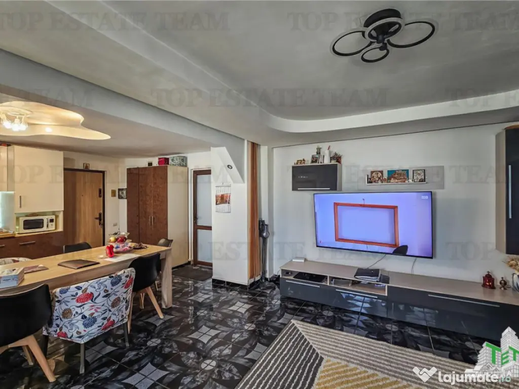 Apartament 3 camere, 2 bai, zona Baicului, an 1985 