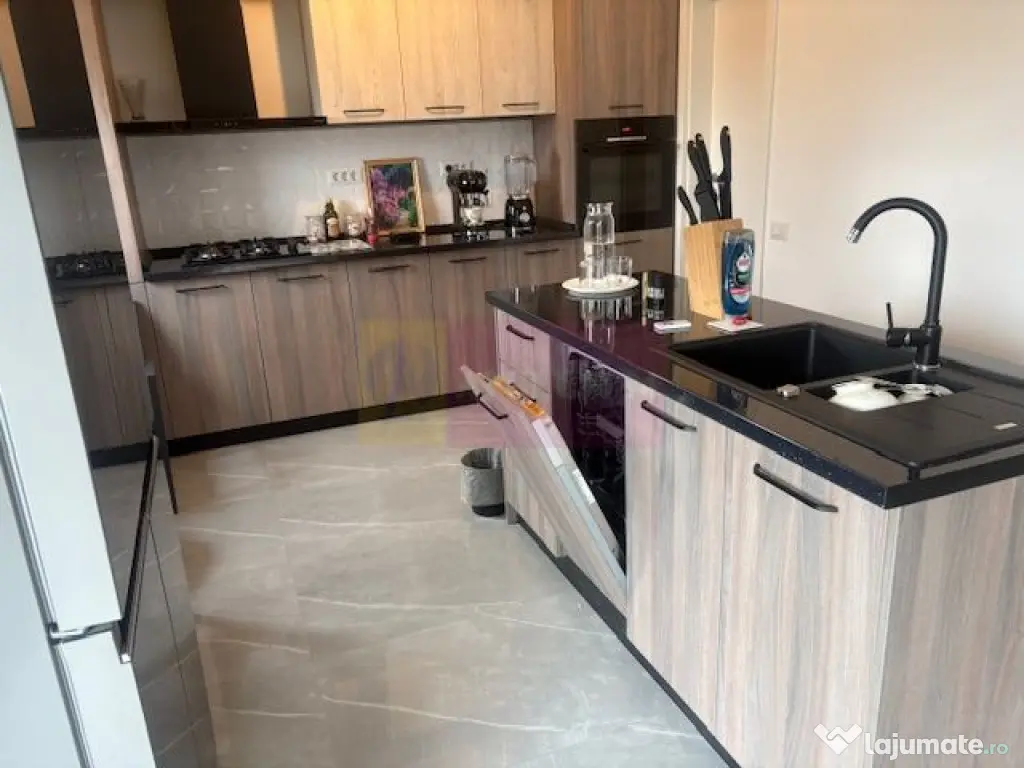 Vila duplex Otopeni- 23 August. 