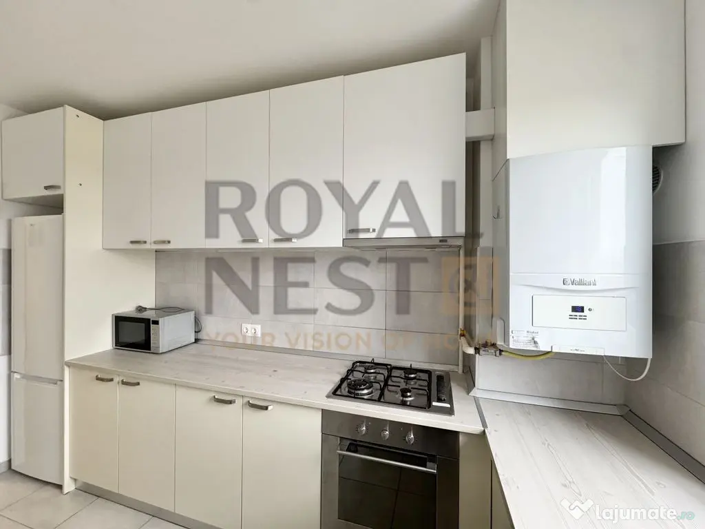 Inchiriez apartament cu 2 camere in Avantgarden3