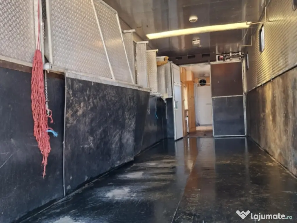 Semiremorcă transport animale + rulotă OMOLOGATA (SCHMITZ KRONE KOGEL) 