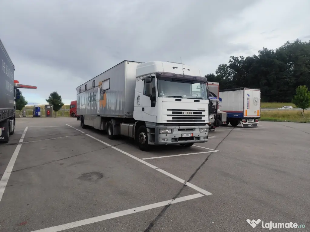 Semiremorcă transport animale + rulotă OMOLOGATA (SCHMITZ KRONE KOGEL) 