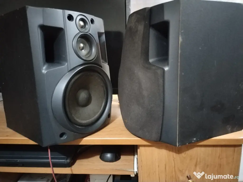 Boxe JVC de 80W pe 6 ohmi Hi-Fi 