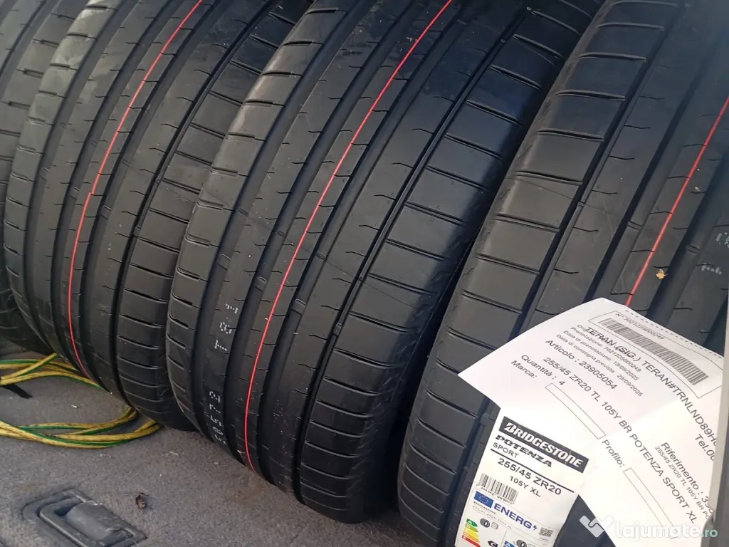 Vând cauciucuri noi