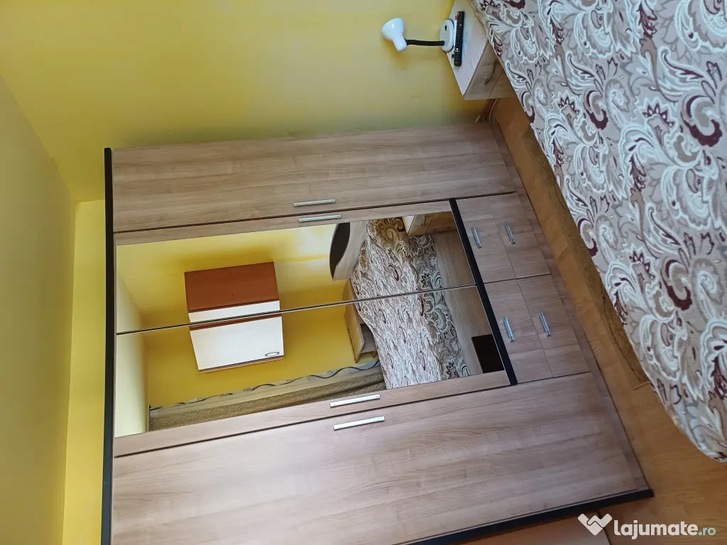 Apartament cu două camere!