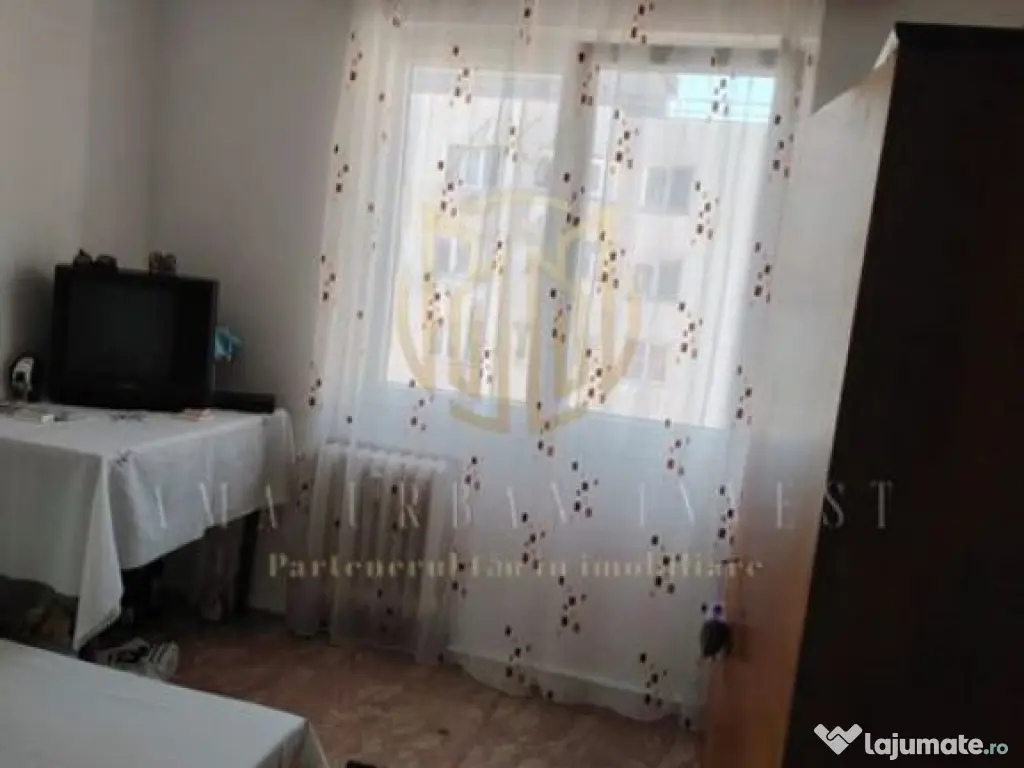 3 Camere Decomandat | Metrou 1 Decembrie | Bloc Reabilitat 