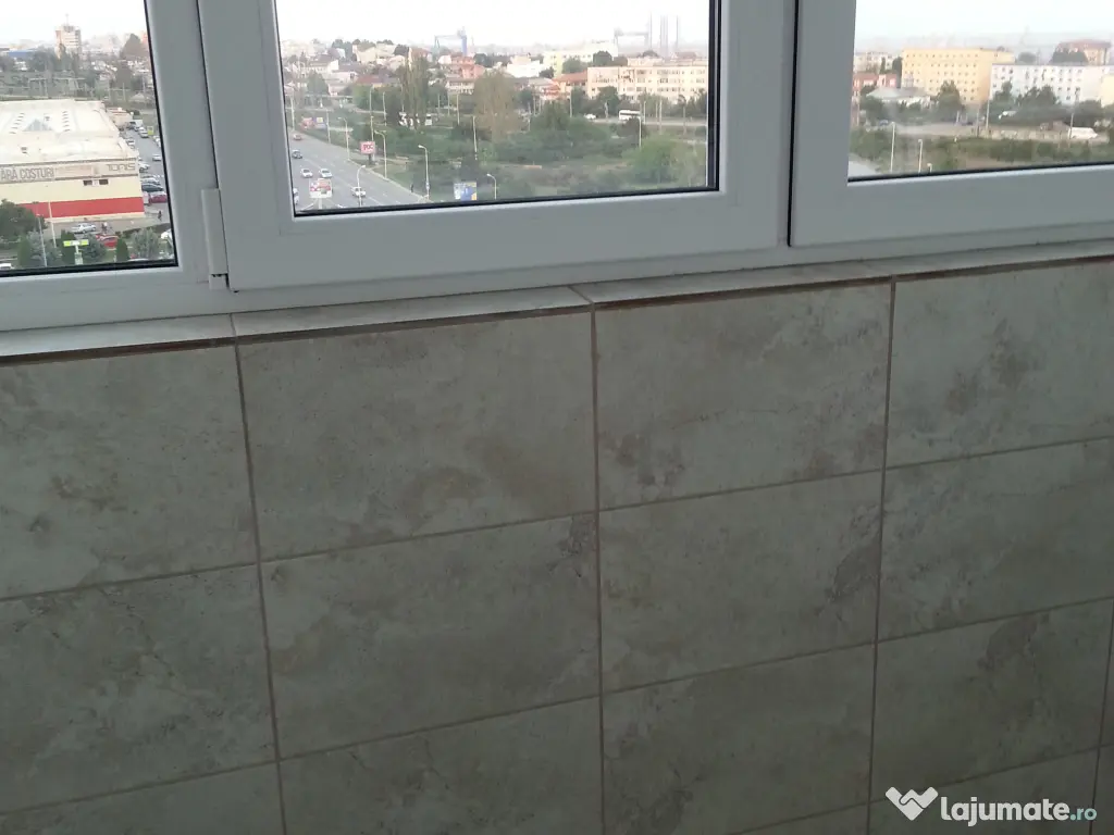 Proprietar închiriez apartament decomandat Doraly 