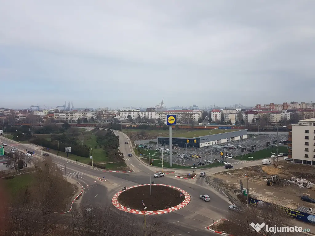 Proprietar închiriez apartament decomandat Doraly 