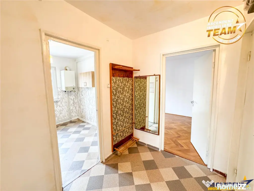 3D FILM! Apartament 3 camere,etaj 2, areal apreciabil, Simer 