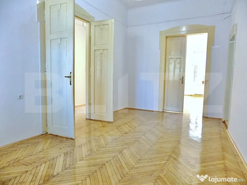 Apartament 4 camere, 141 mp utili, zona Traian 