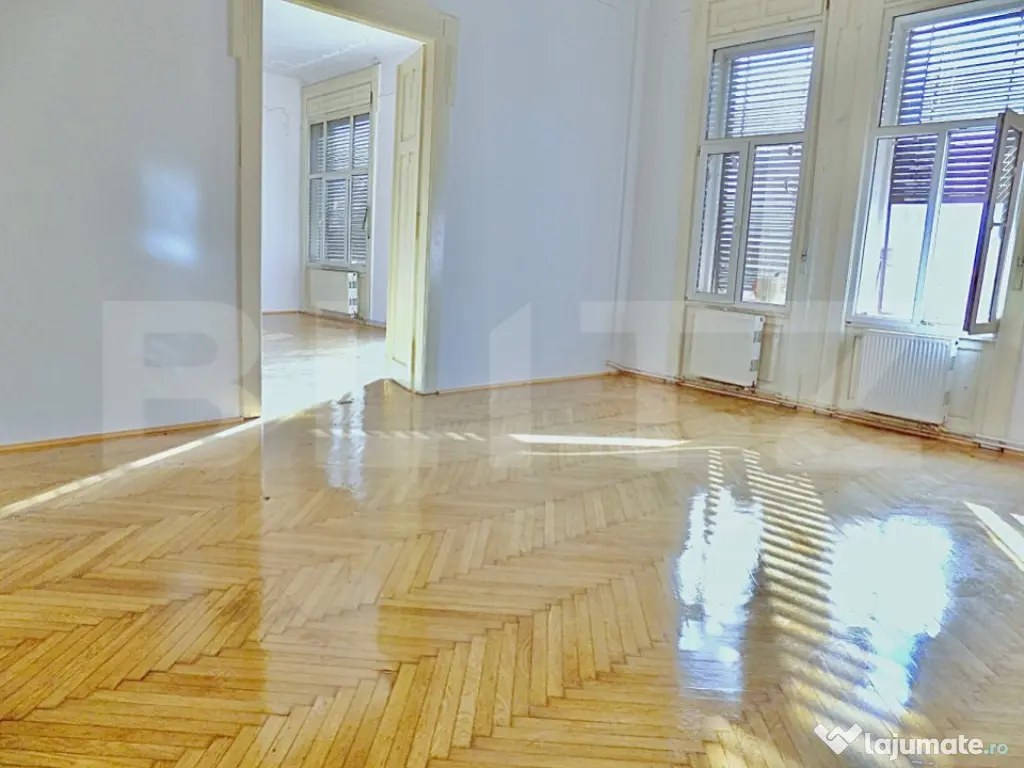 Apartament 4 camere, 141 mp utili, zona Traian 