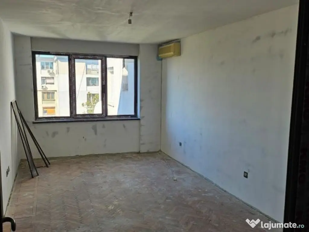 Vanzare - 2 camere, P-uri - Faleza