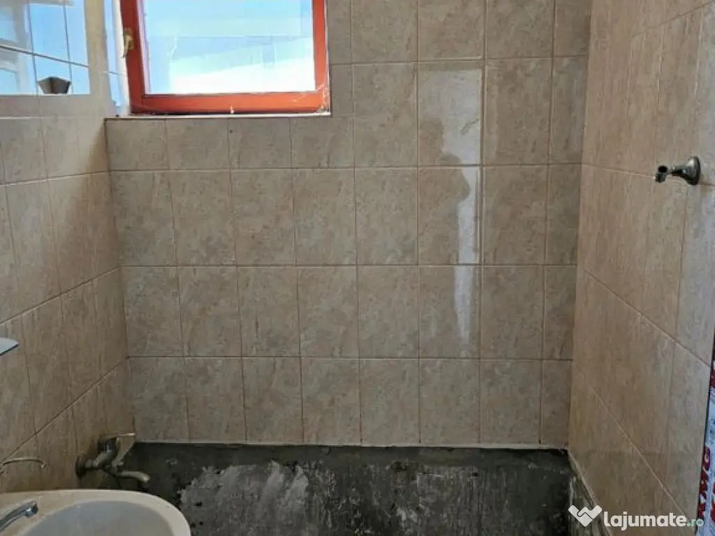 Vanzare - 2 camere, P-uri - Faleza