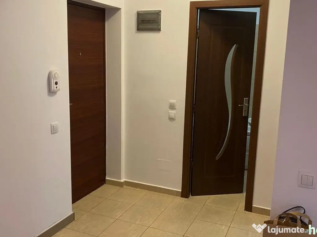 2 camere semidecomandat | Bloc 2014 | Centrală proprie |... 