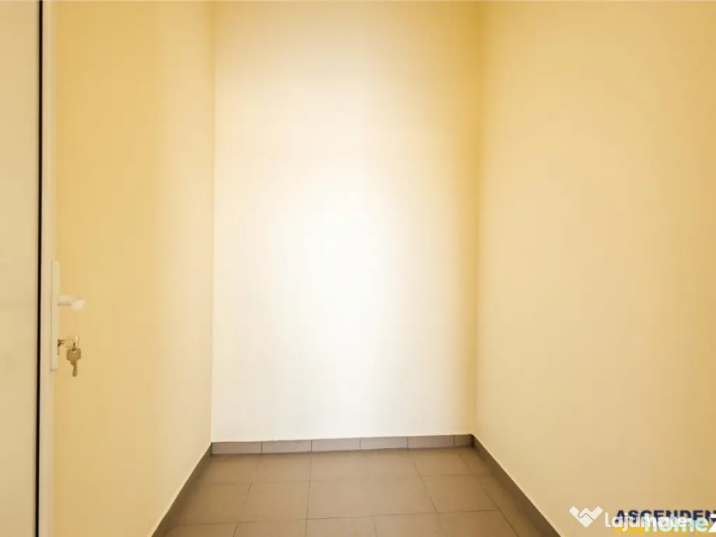 Spatiu comercial nou, acces facil, componenta si dotari apre 