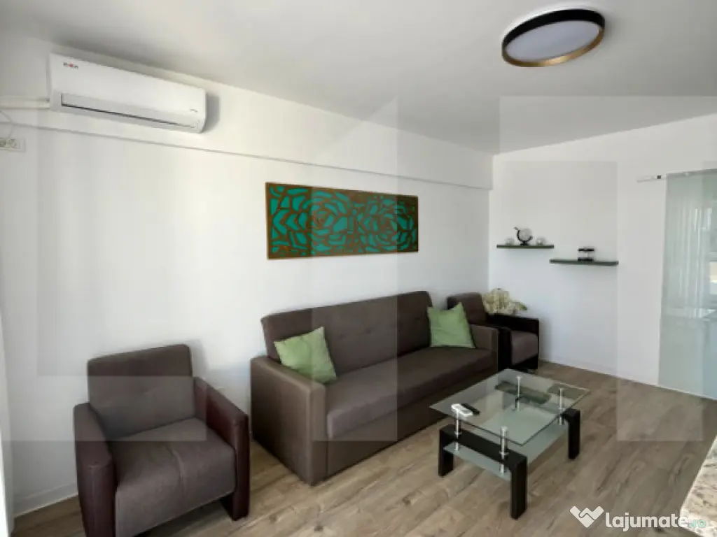 Apartament modern la prima închiriere, zonă excelentă 