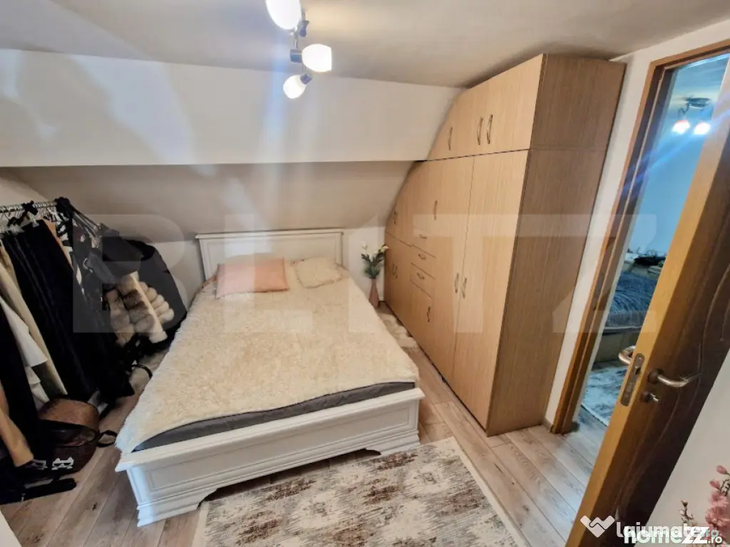 Apartament la casă cu curte privată - Velenta 