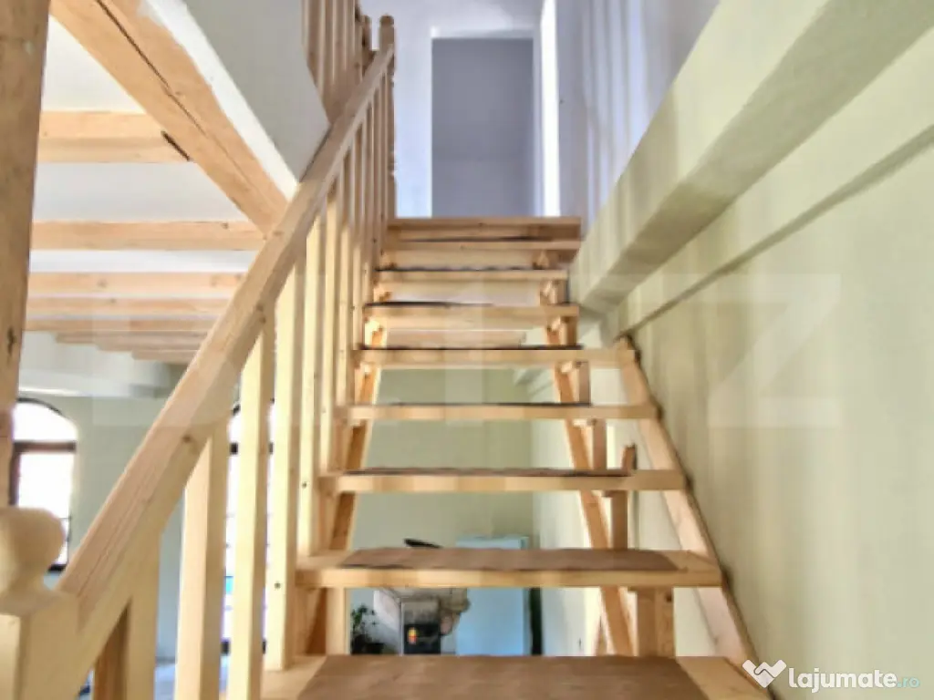 Oportunitate de investitie! Agropensiune în mijlocul naturi 